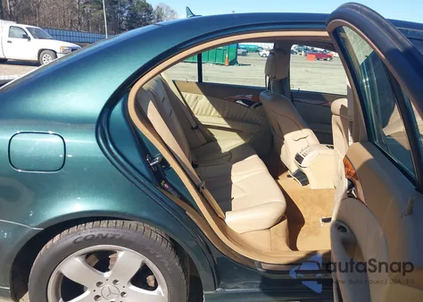 2007 Mercedes-Benz E 550 from USA, damaged, VIN WDBUF72X37B115188